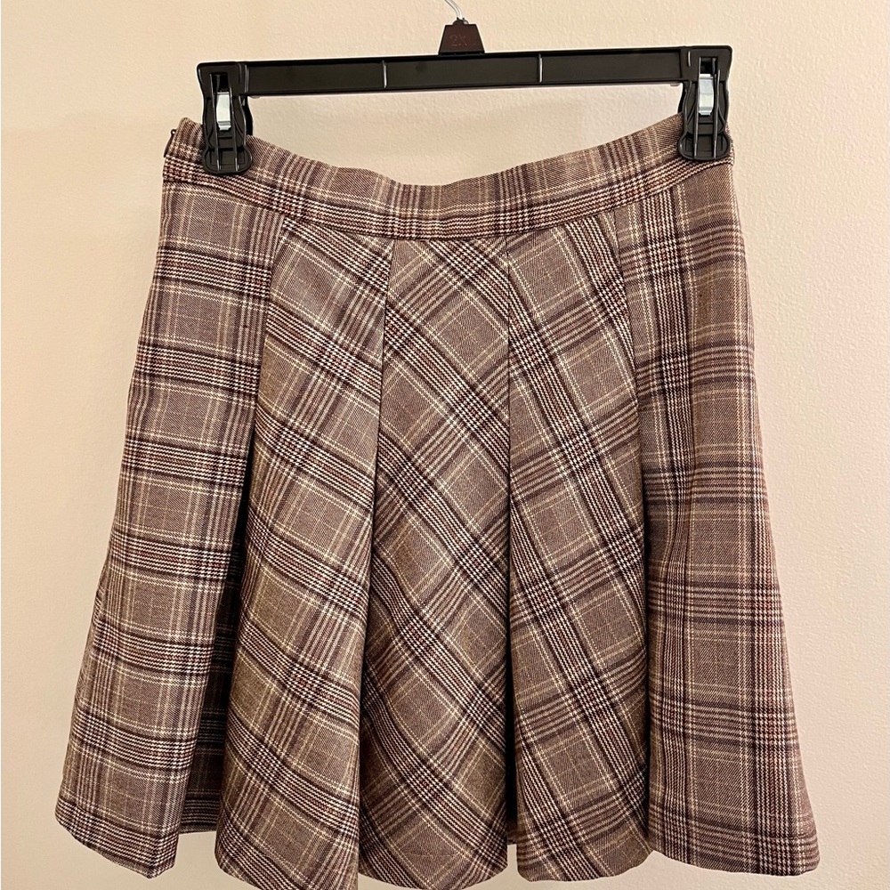 Elegant Plaid Skater Skirt in Brown